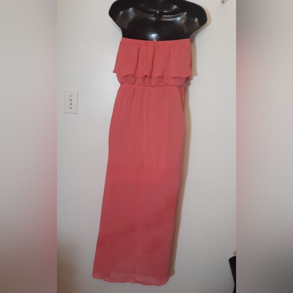 No Boundaries sleeveless maxi dress - Picture 4 of 5
